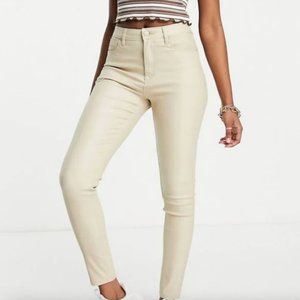 Zara Trafaluc Skinny Ivory Stretchy Jeans Pants